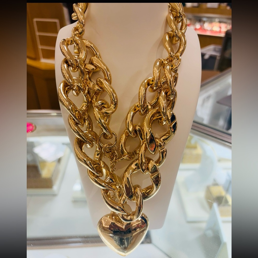 Thick Love Necklace - image 2